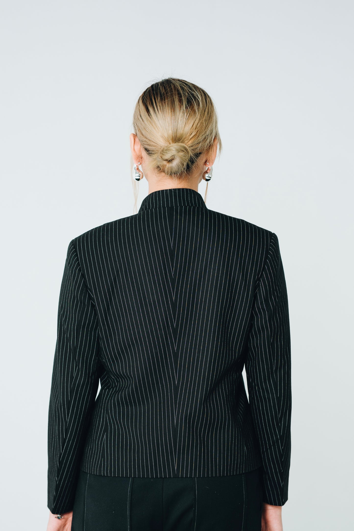 Lineage of Hers in Black