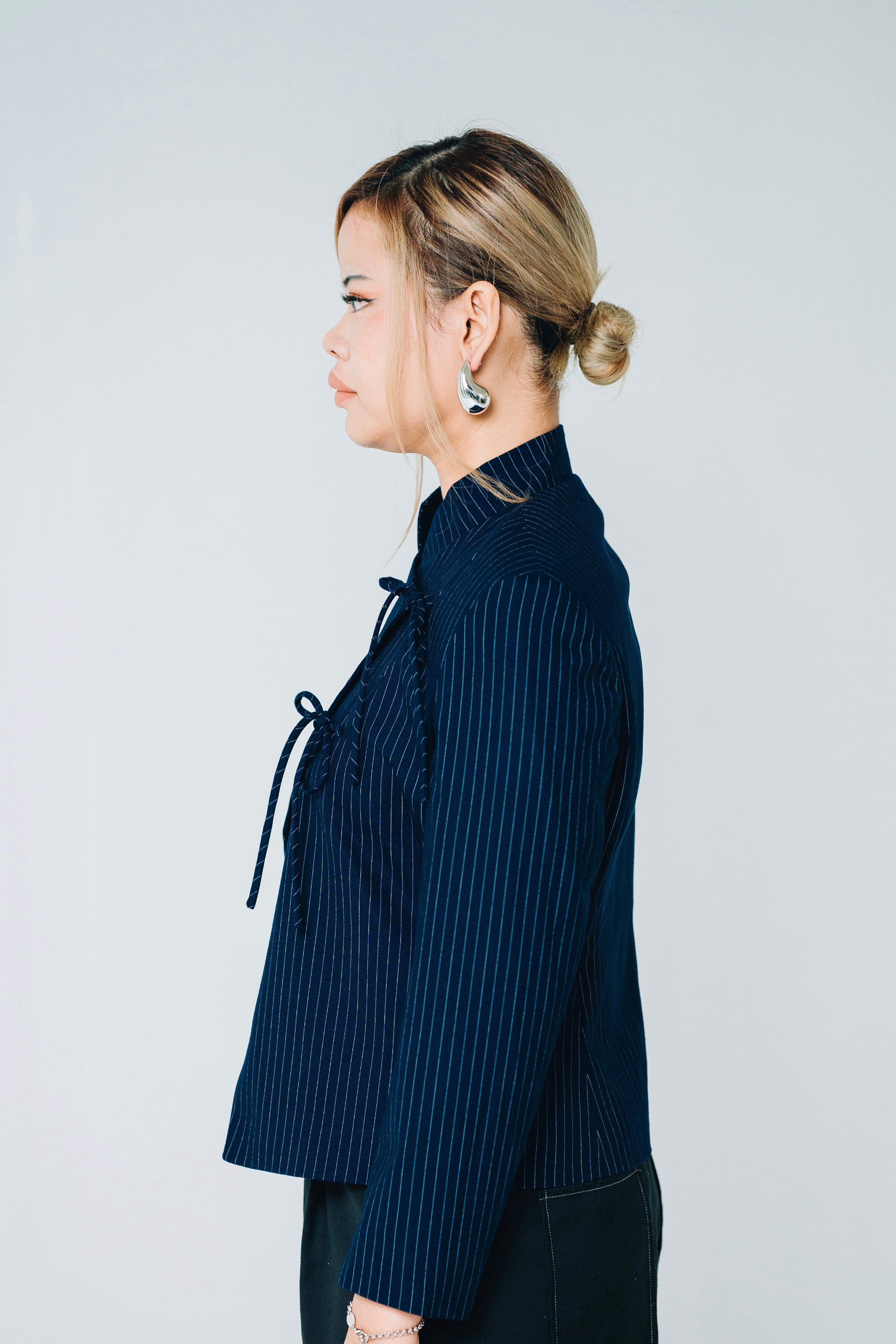 Lineage of Hers in Navy