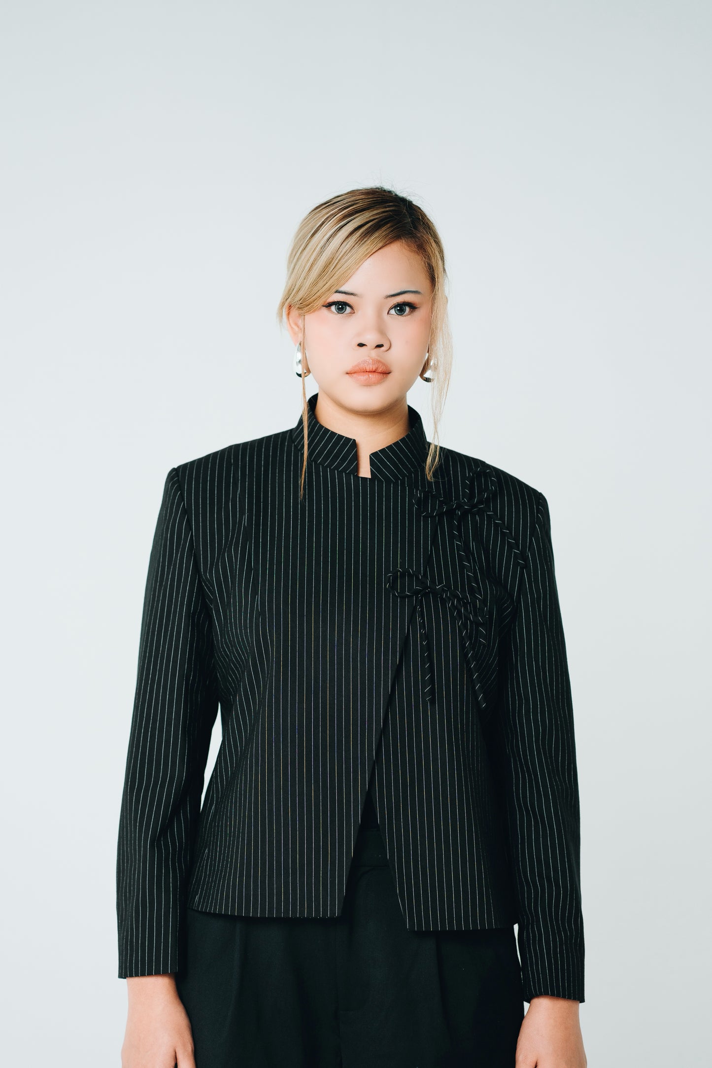 Lineage of Hers in Black